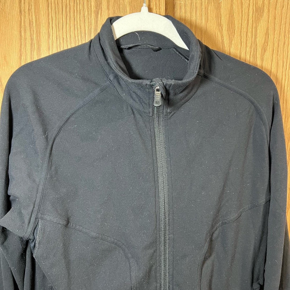 Lululemon Black Sweatshirt Scuba Jacket Mens Size Medium Zip Pockets